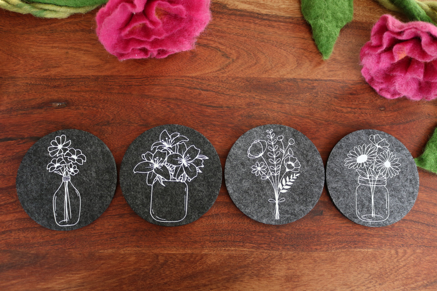 Untersetzer mit Blumen Motiv