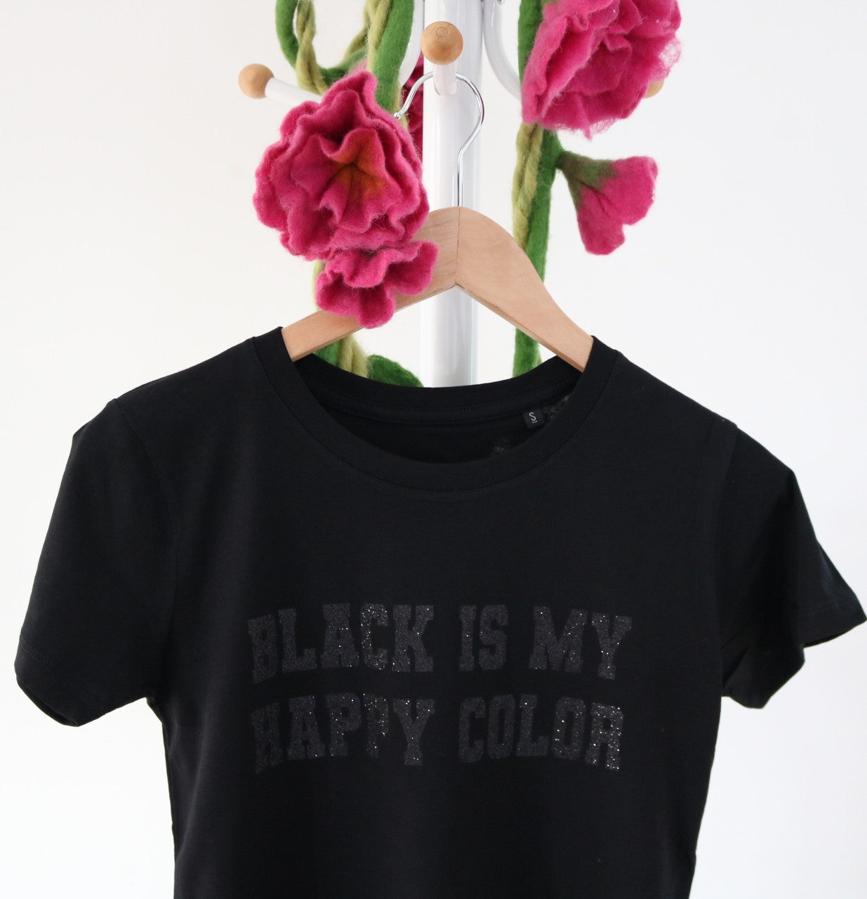 T-shirt Black ist my happy color